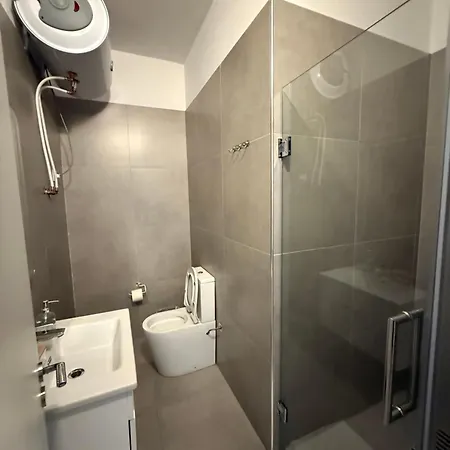 Living Guest house Tirana